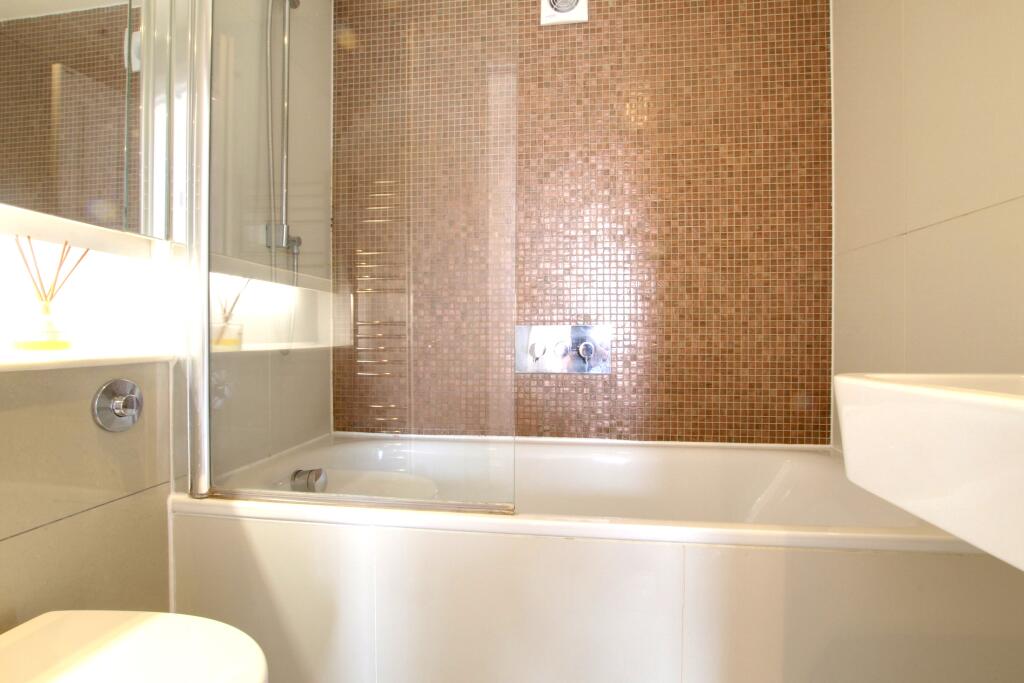 Main image of property: Long Lane, (PK511), Farringdon, EC1A