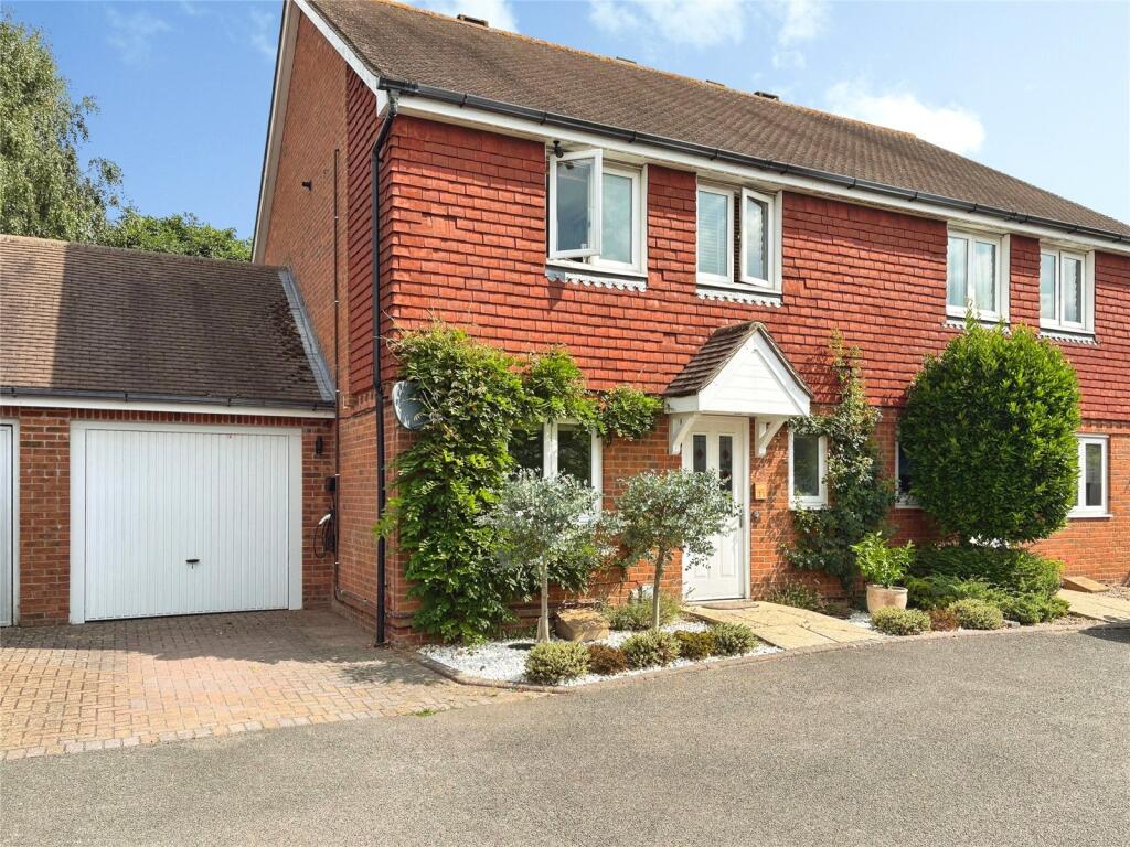 Main image of property: Oakwood Drive, Angmering, West Sussex