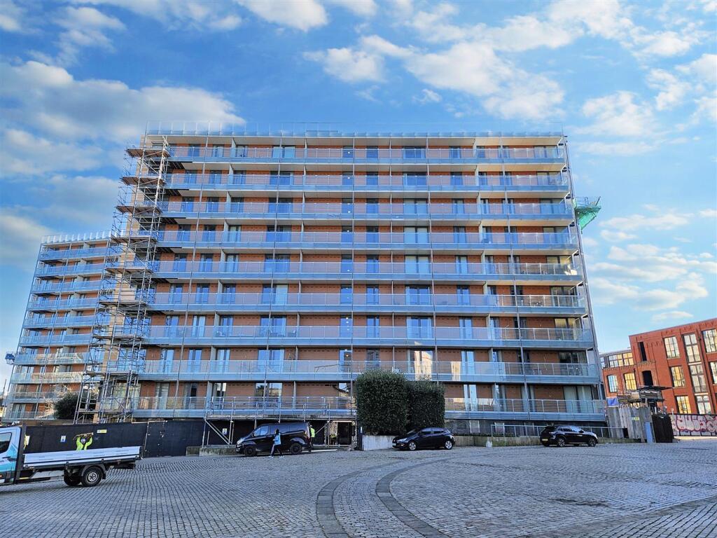 Main image of property: Kelso Place, Manchester