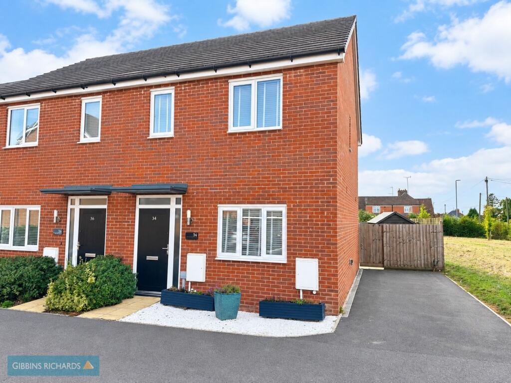 2-bed semi-detached on Jeffords Close, Norton Fitzwarren, TA2, £240,000