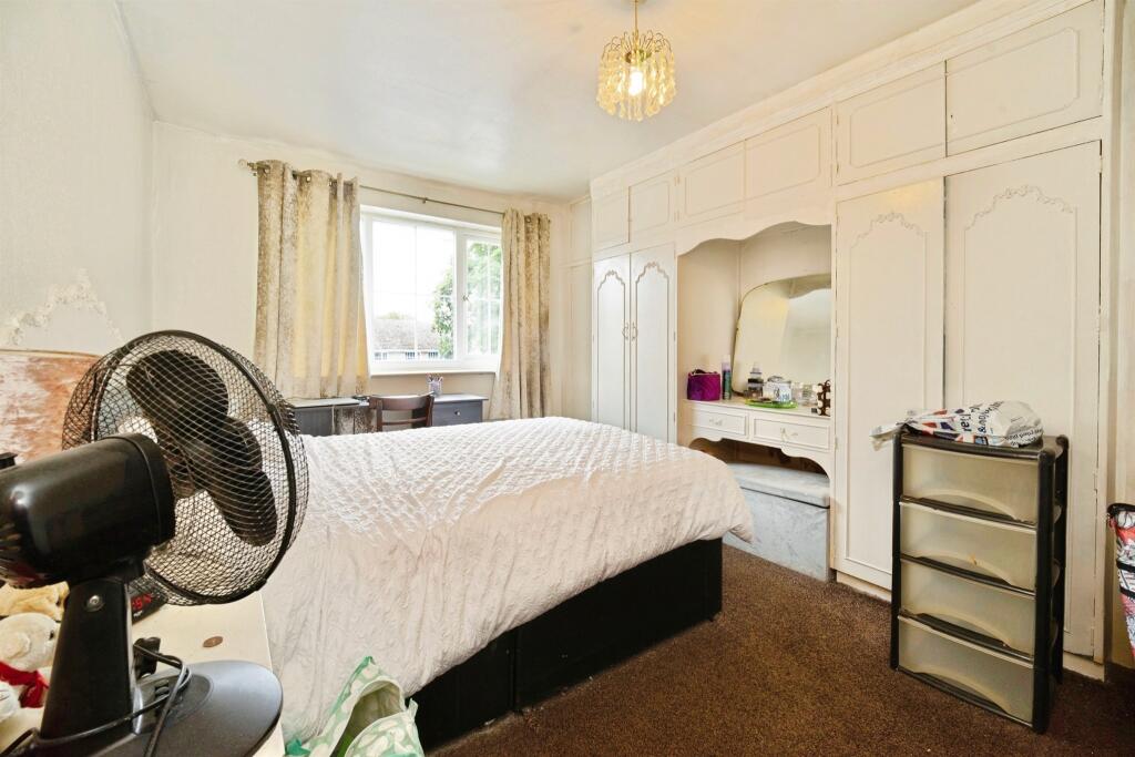 Apartment in Leeds - More