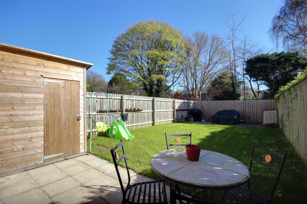 Hudson Avenue, Anlaby, Hull - View 2