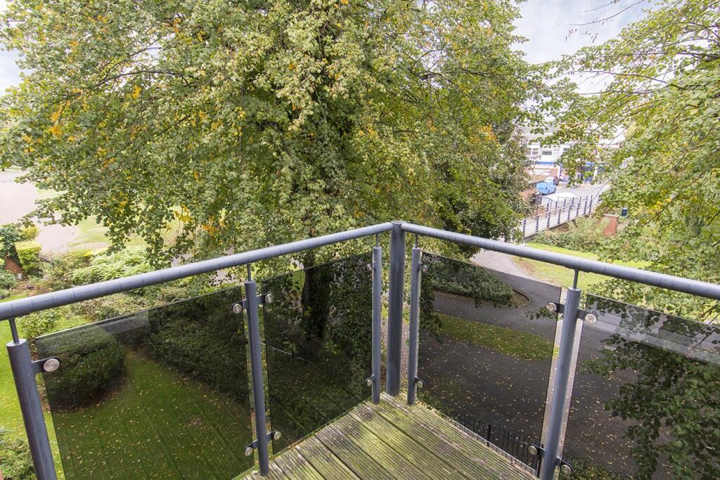 Apartment in Leicester - View 5