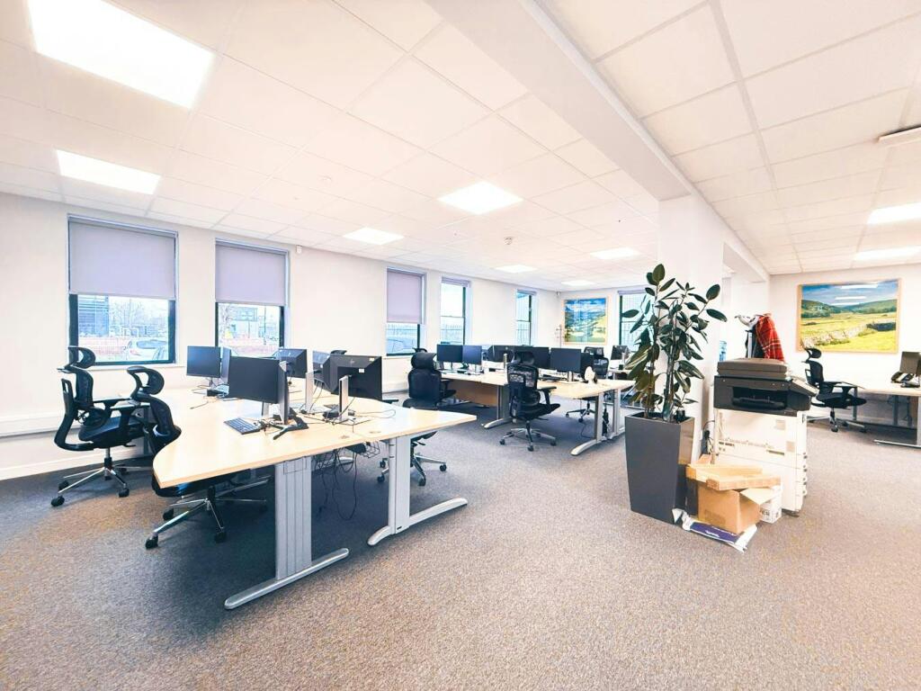 Farrow House_office to let_altrincham-14.jpg