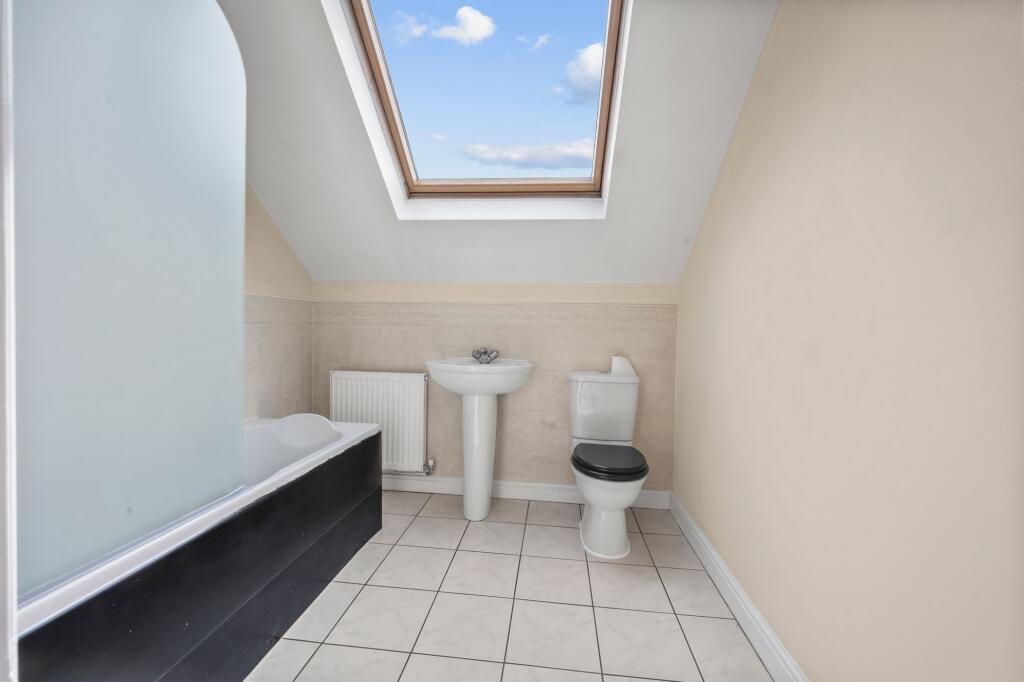 Apartment in Warrington - View 4