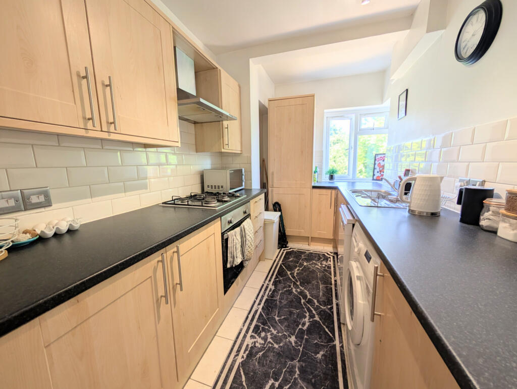 Apartment in London - View 4