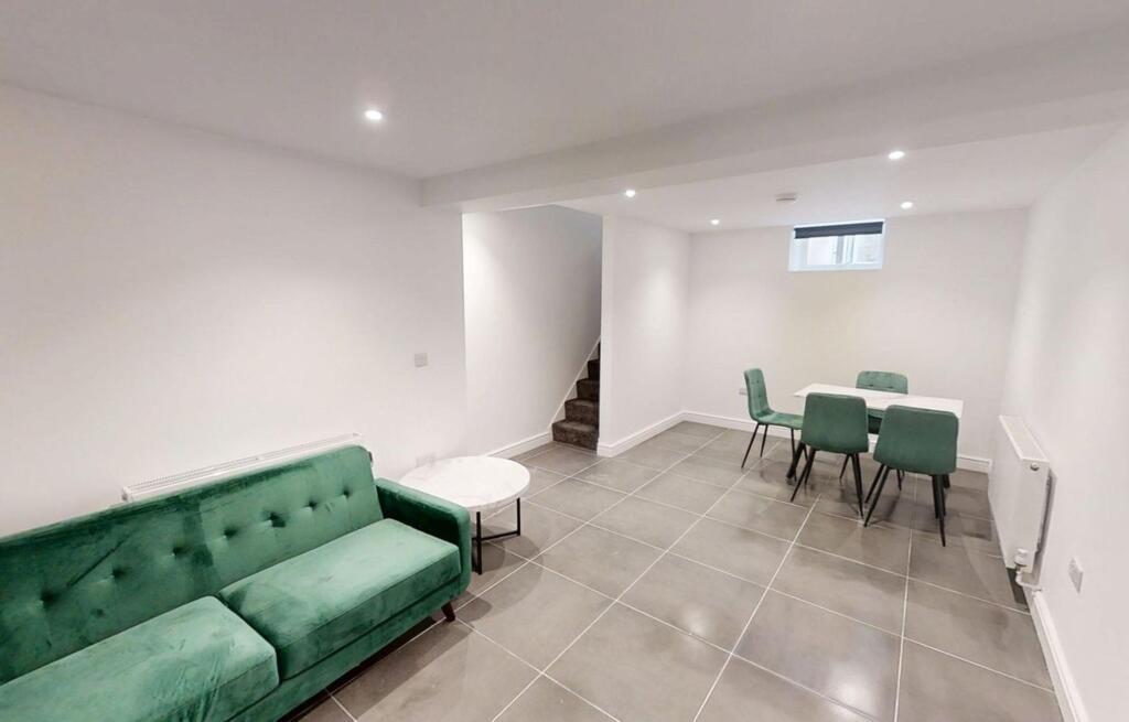 Main image of property: Osborne Villas, Bristol, BS2