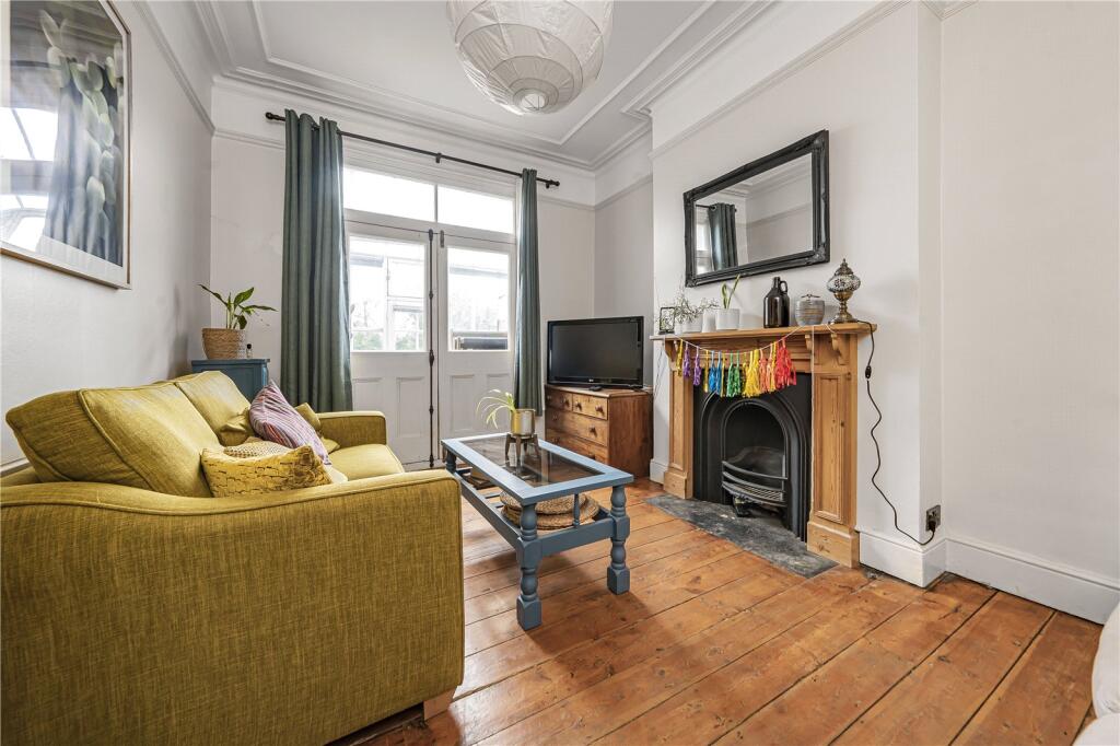 Grove Road, Isleworth photo 2