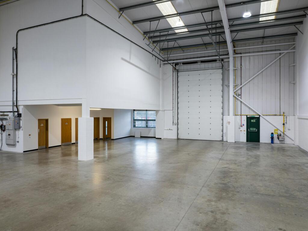 Cobbett Park - Warehouse Aerial Closeup.jpg