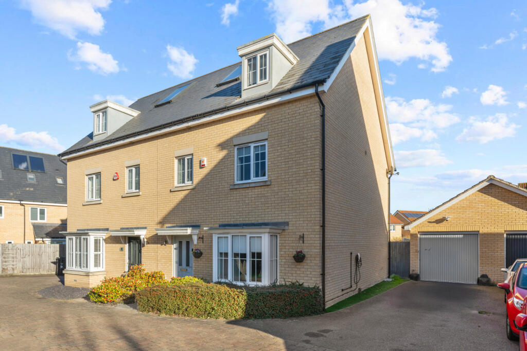 Main image of property: Chapmans Close, Little Canfield, Dunmow, Essex, CM6