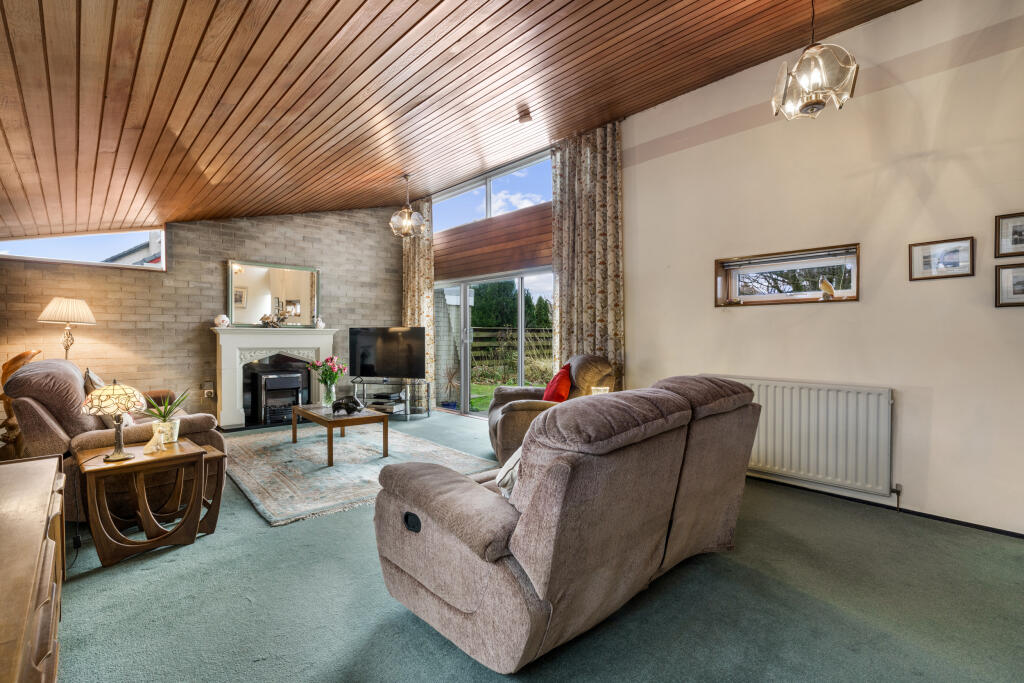 4 Saltcoats Drive, Grangemouth, FK3 photo 3