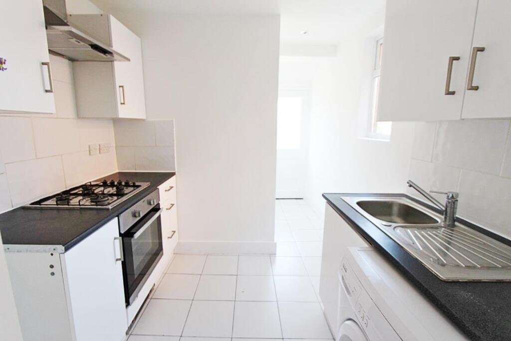Tower Gardens Road, Tower Gardens, London, N17 - View 6