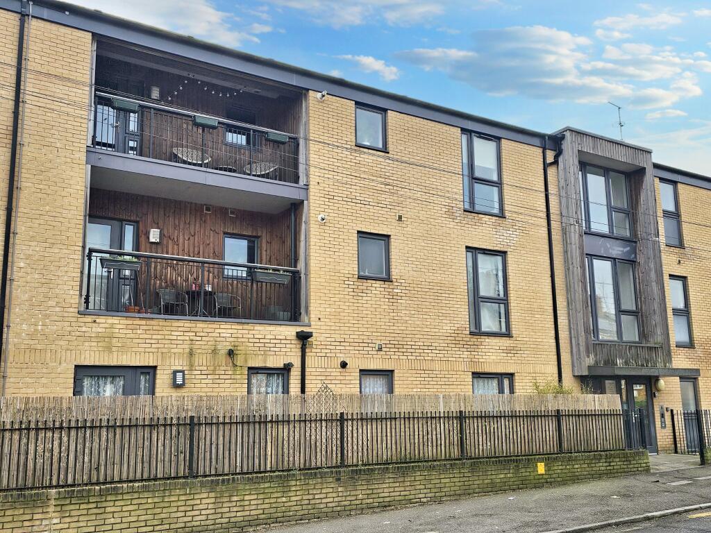 Main image of property: Greggs Wood Road, Tunbridge Wells