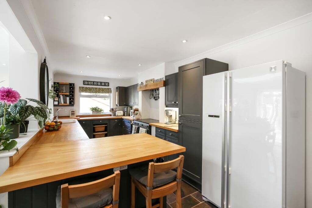 House in Salisbury - View 4