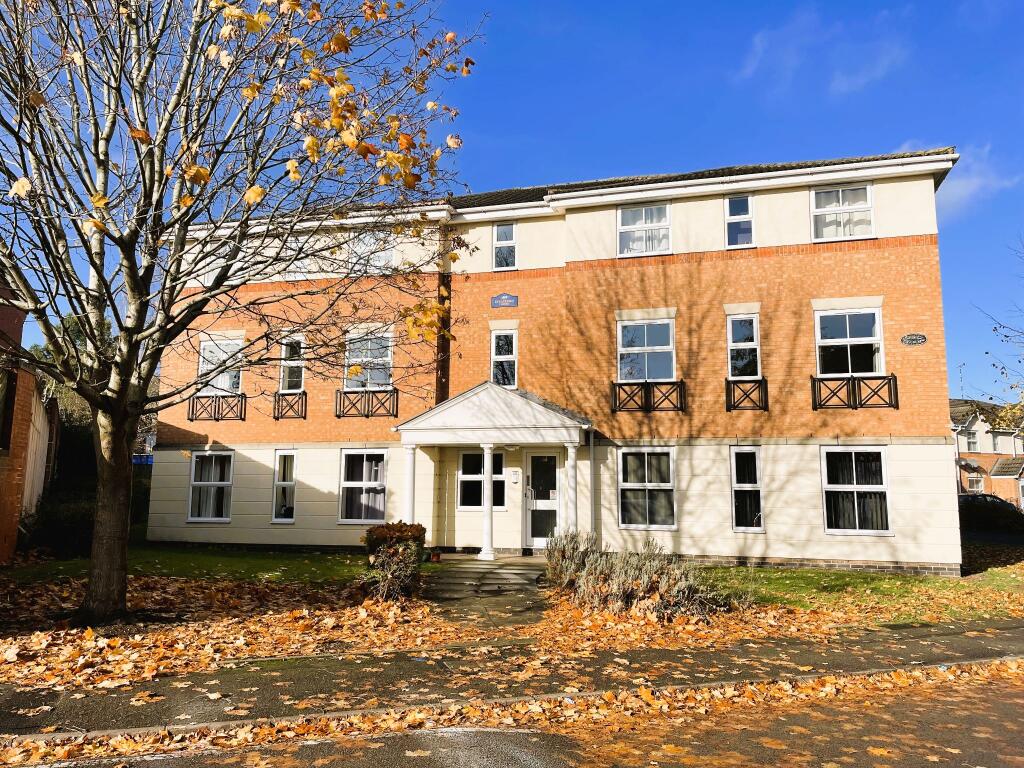 Main image of property: 33 Drapers Fields, Canal Basin, Coventry, CV1 4RA