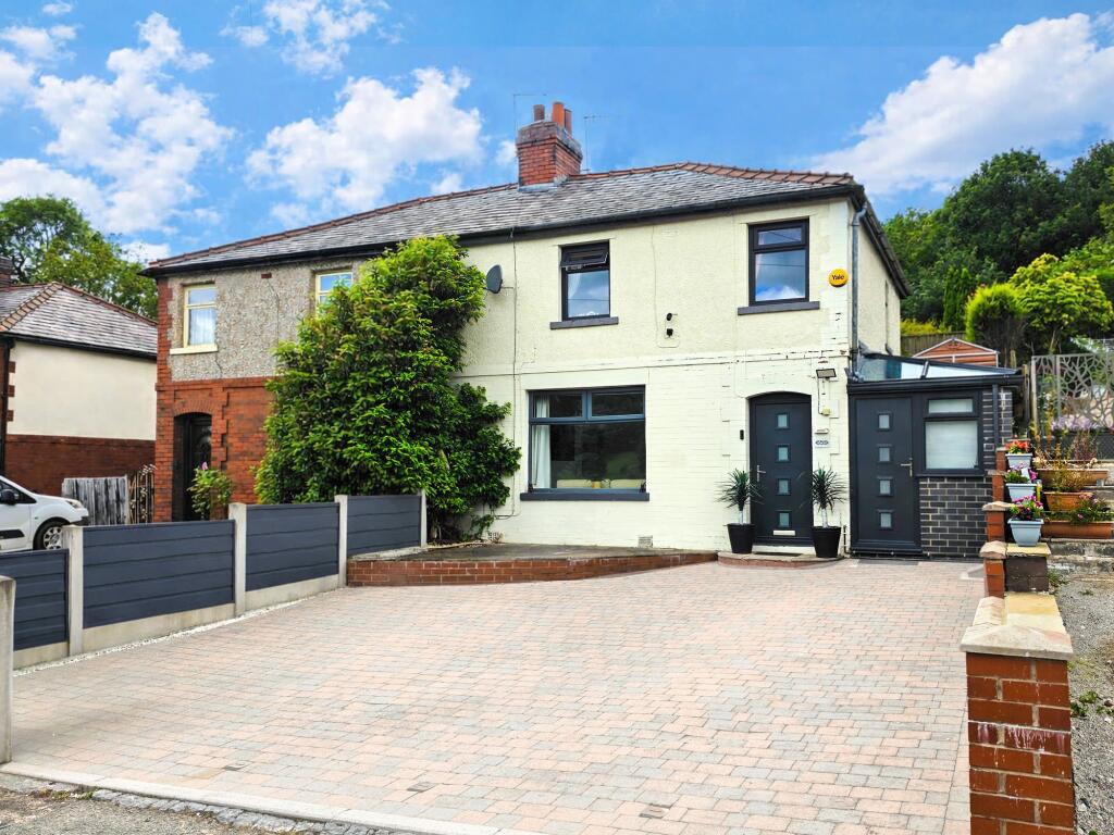 Main image of property: Manchester Road, Ewood Bridge, Rossendale, BB4 6LL