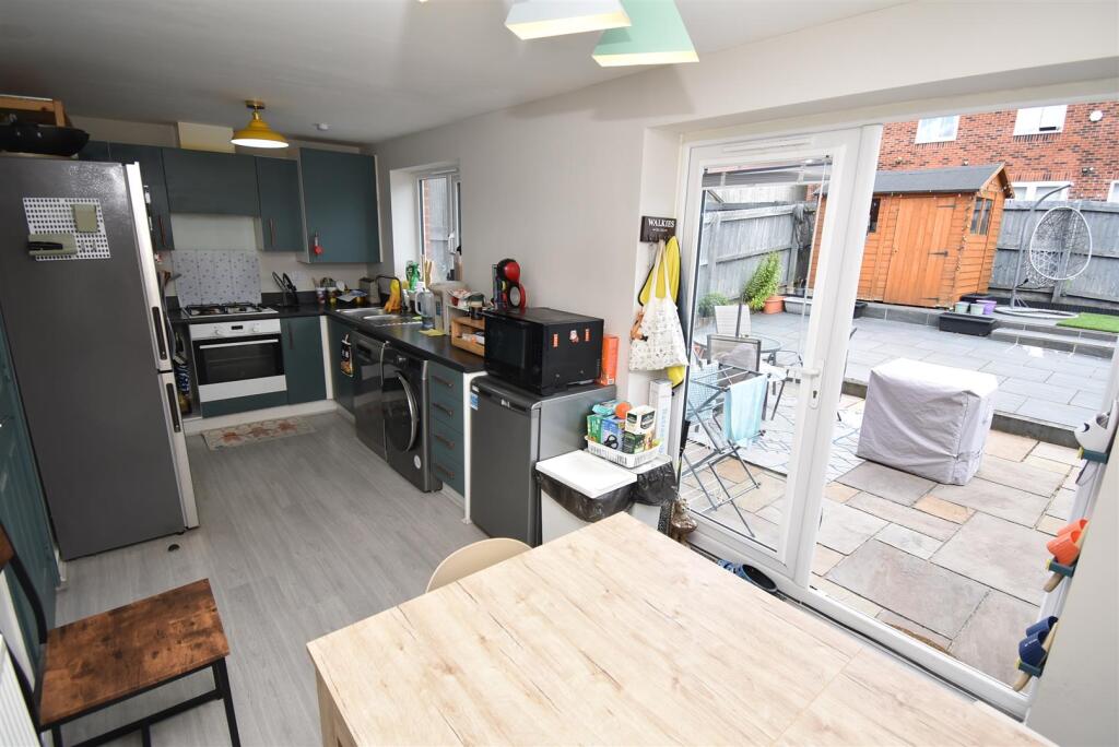 House in South Derbyshire, Chellaston Fields, Swarkestone - View 5