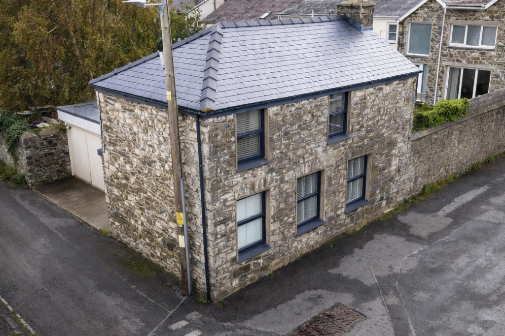 Main image of property: Oxford Street, Aberaeron