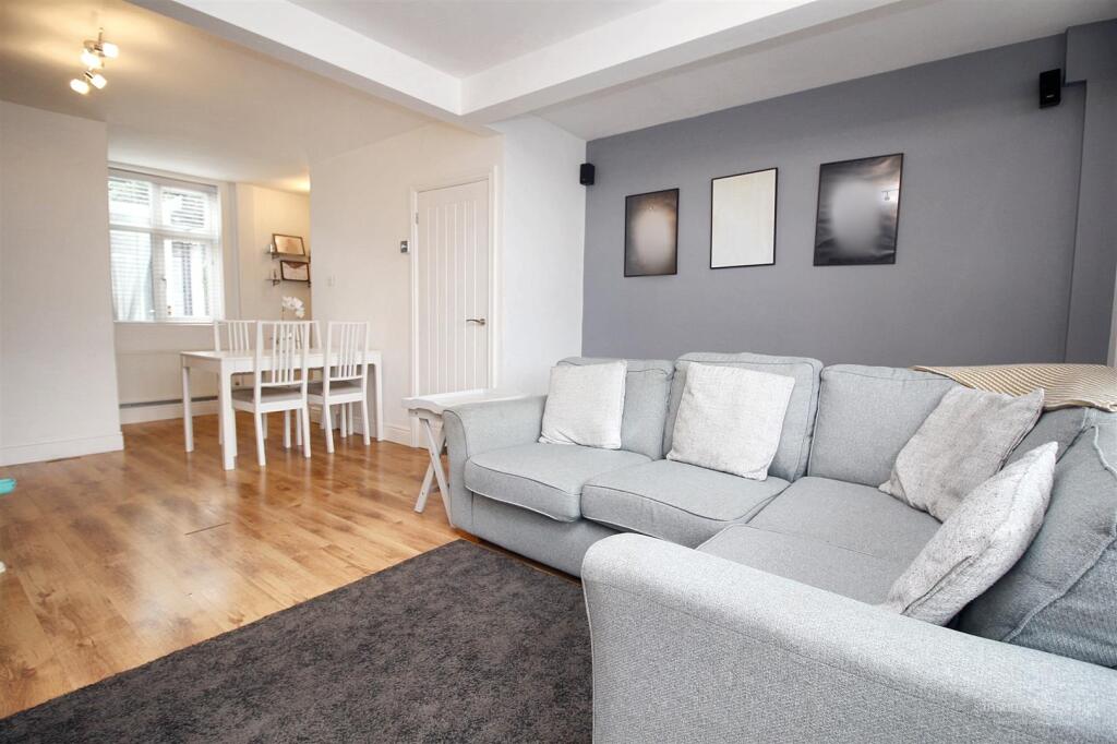 Grasmere Avenue, Tilehurst, Reading – pohled 4