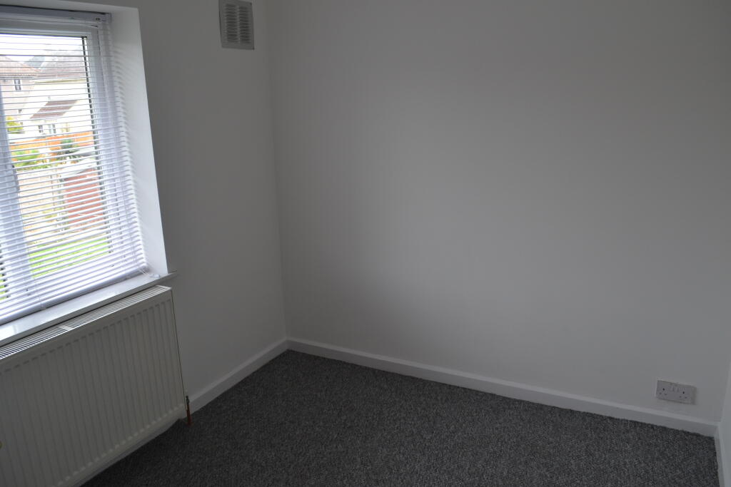 4 bedroom semi-detached bungalow for rent