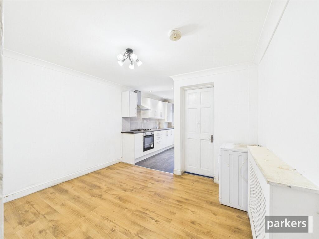 Woodstock Street, Reading, Berkshire, RG1 photo 2