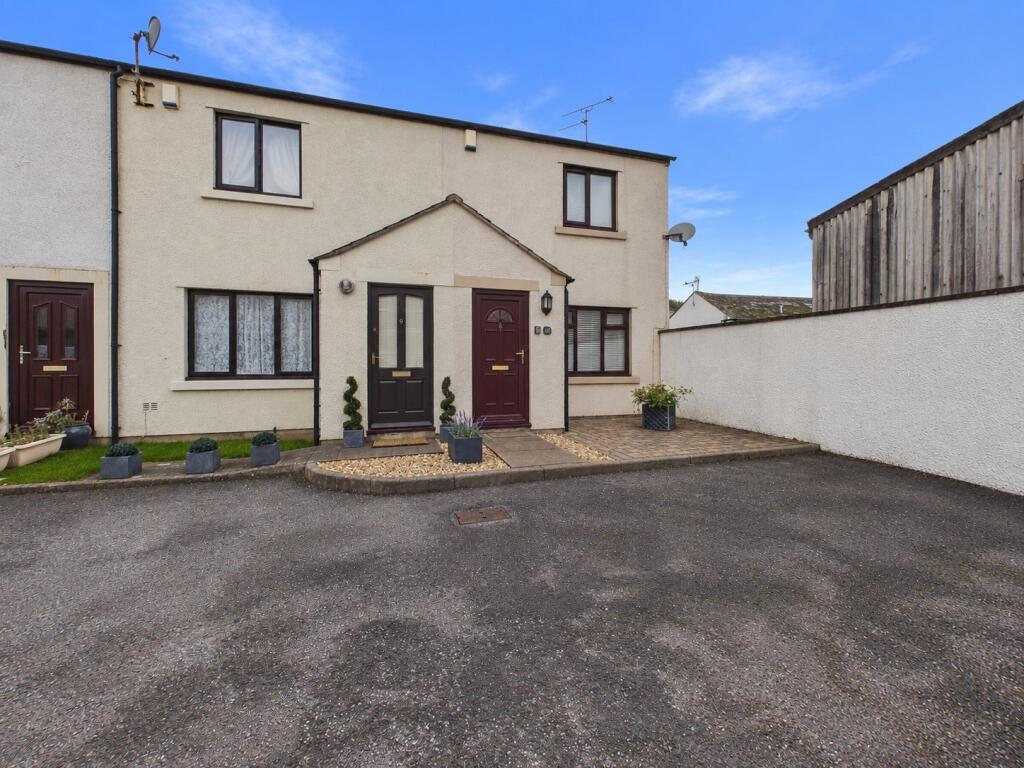 2-bed terraced on 10 Stables Court, COCKERMOUTH, CA13 0EZ, £165,000