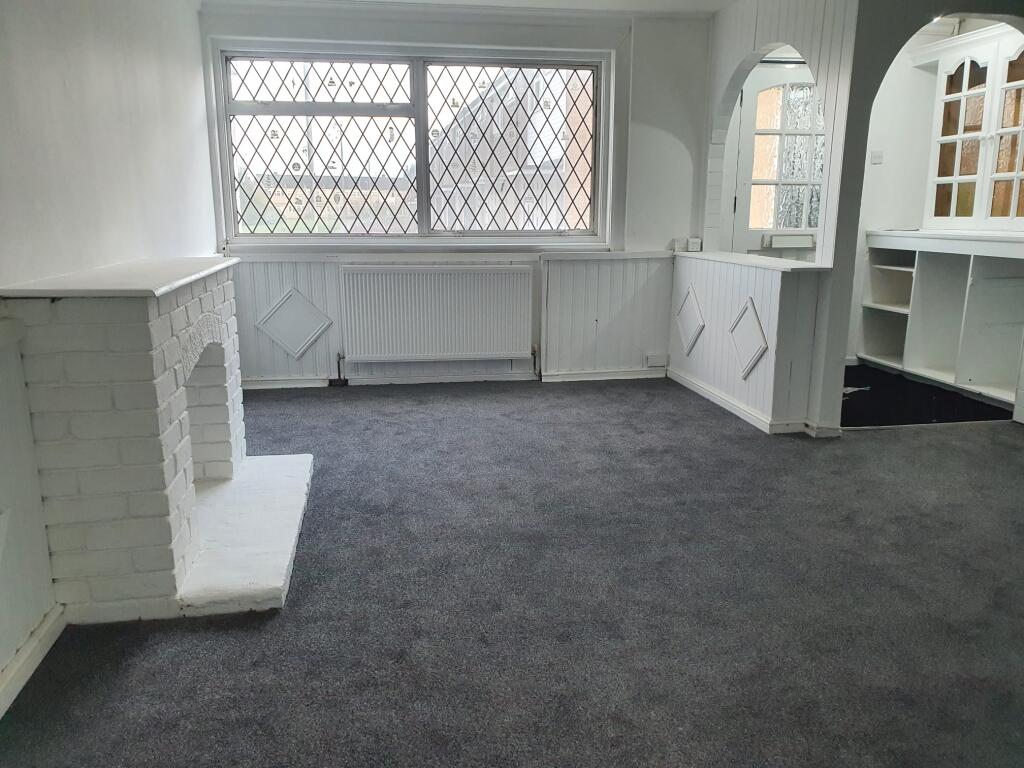 Main image of property: Thrales Close, Luton, LU3