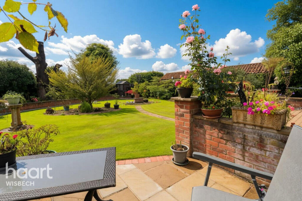 House in Fenland, Wisbech - More