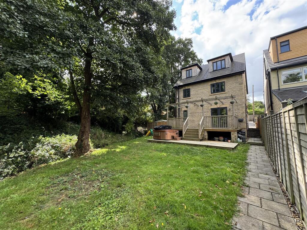 Main image of property: Meadow View, Radstock