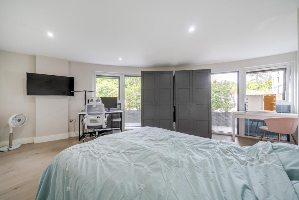 Property photo 8