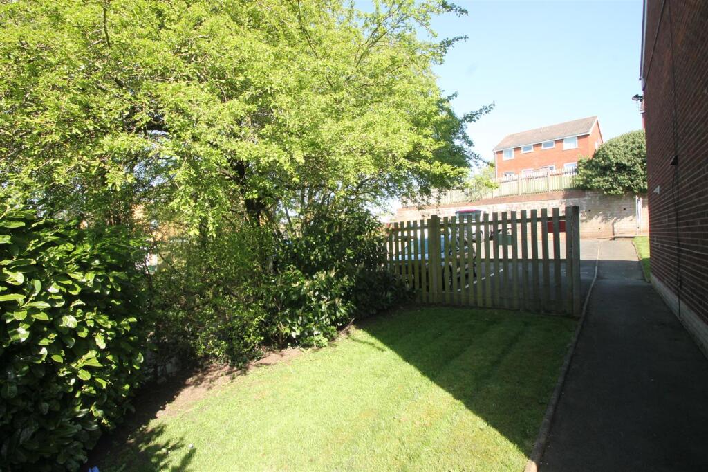 Additional image 10 of Wiltshire Drive, Halesowen