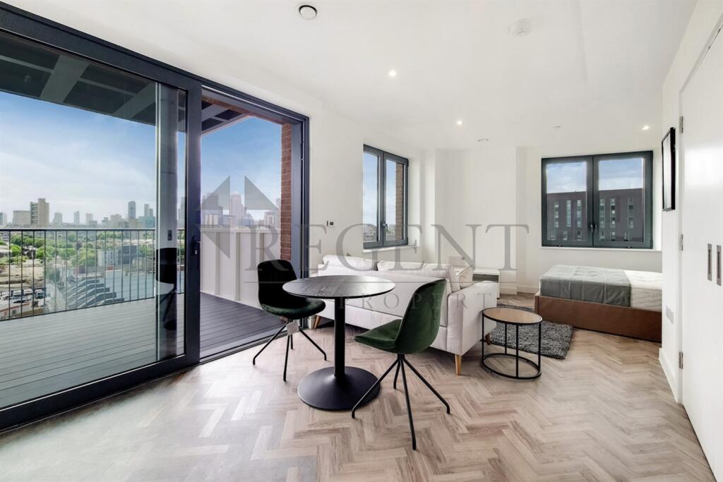 Studio apartment for rent