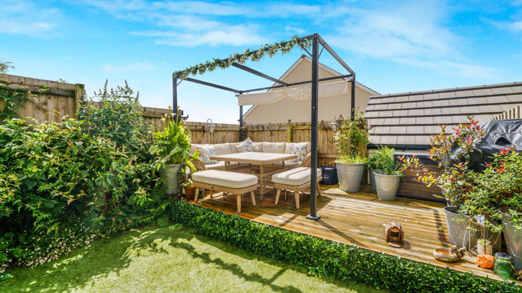 House in Saltash, Cornwall - View 2
