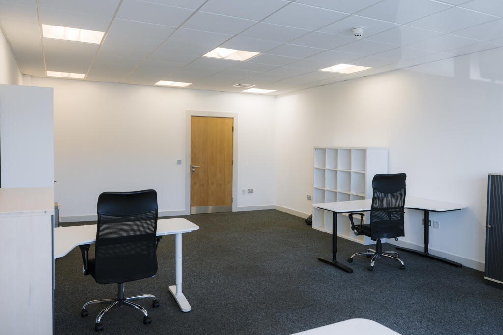 500sqft office