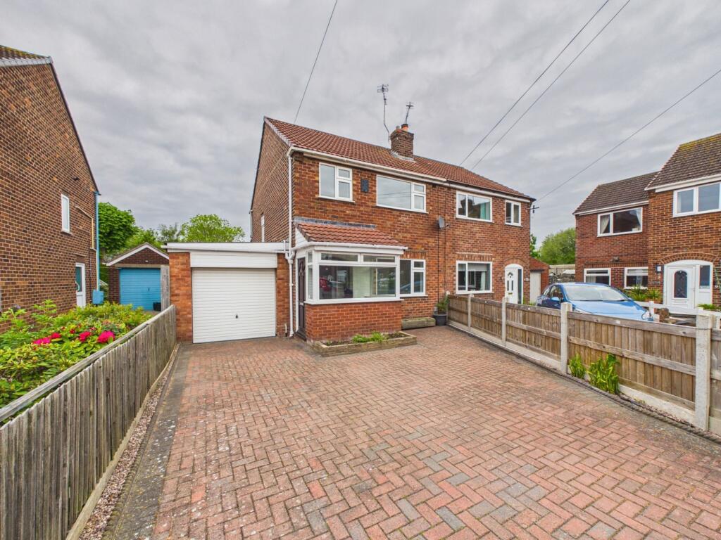Main image of property: Maydor Avenue, Saltney Ferry, CH4