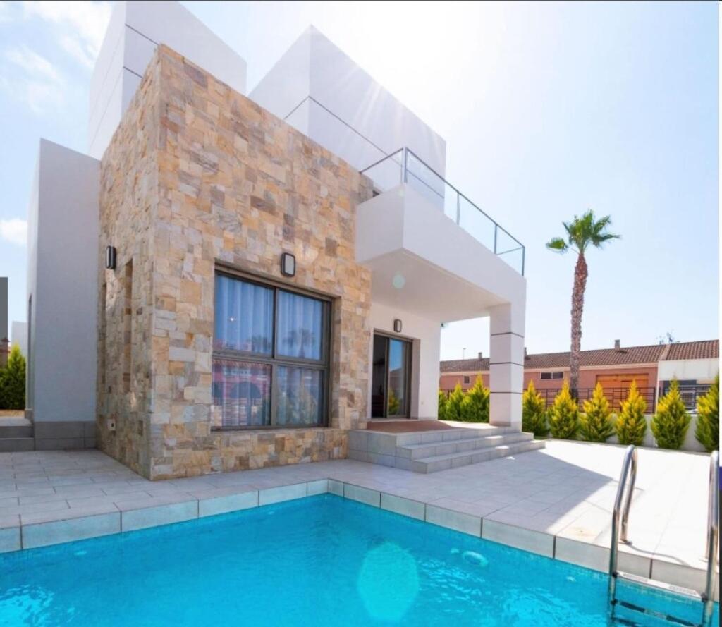 Main image of property: Murcia, Los Alcázares