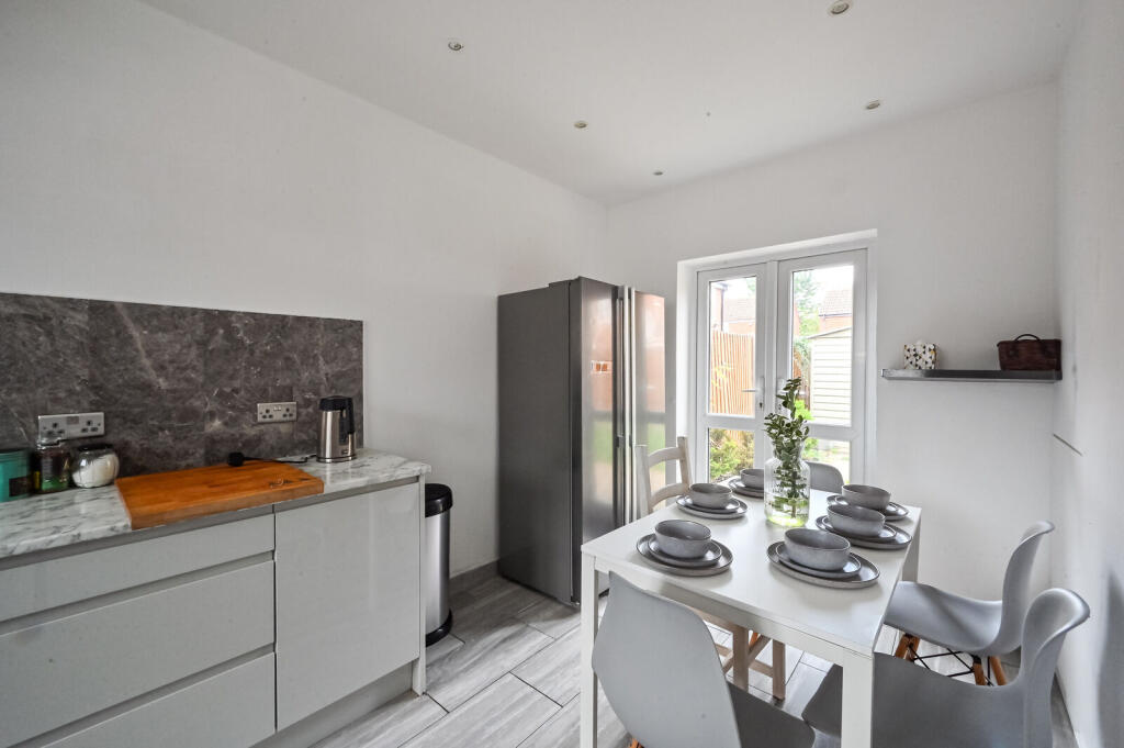 House in London, Beckton - View 5