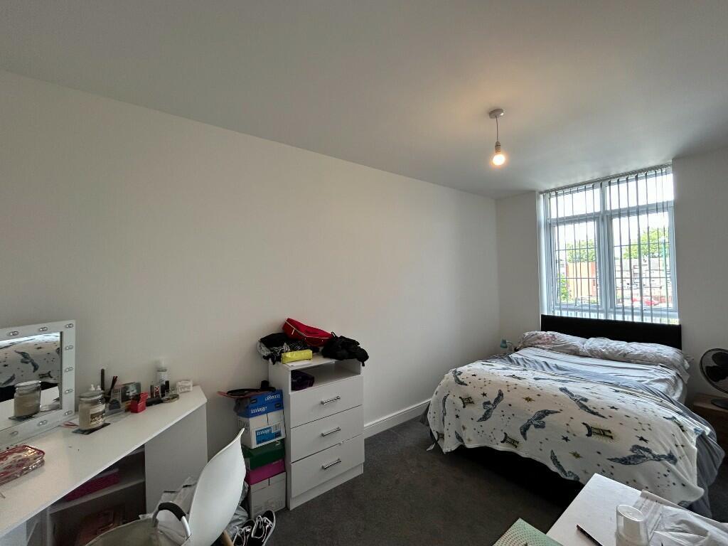 Apartment in Nottingham - More