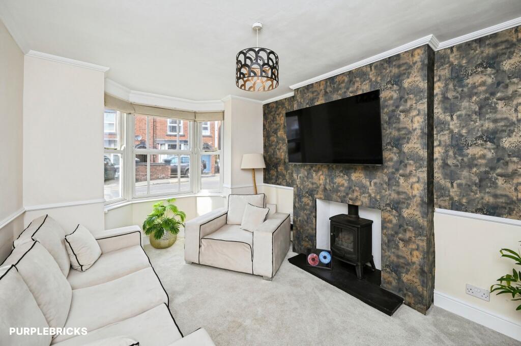 House in Bolsover, Blackwell - View 4
