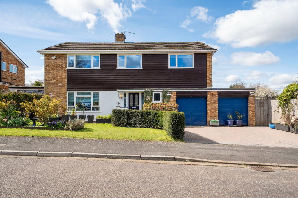 Main image of property: Oak Close, Oakley, Basingstoke, RG23 7DD