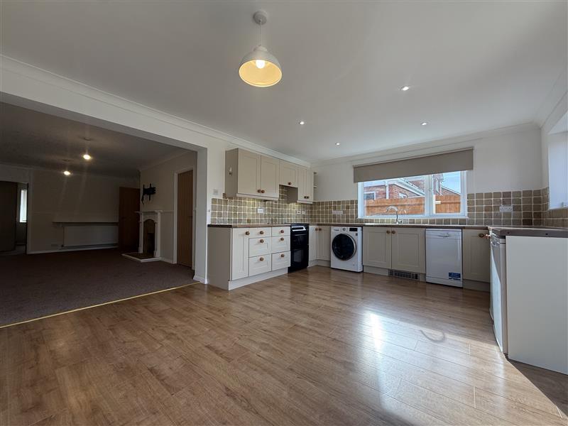 House in Gloucester - View 2