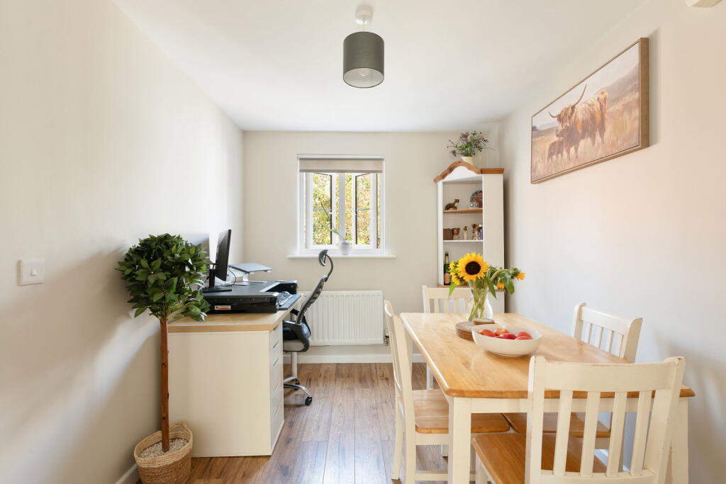 House in Salisbury - View 5