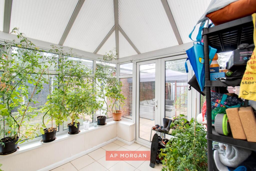 House in Redditch, Winyates Green - More