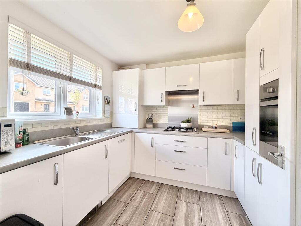 House in Cambuslang, South Lanarkshire - View 3