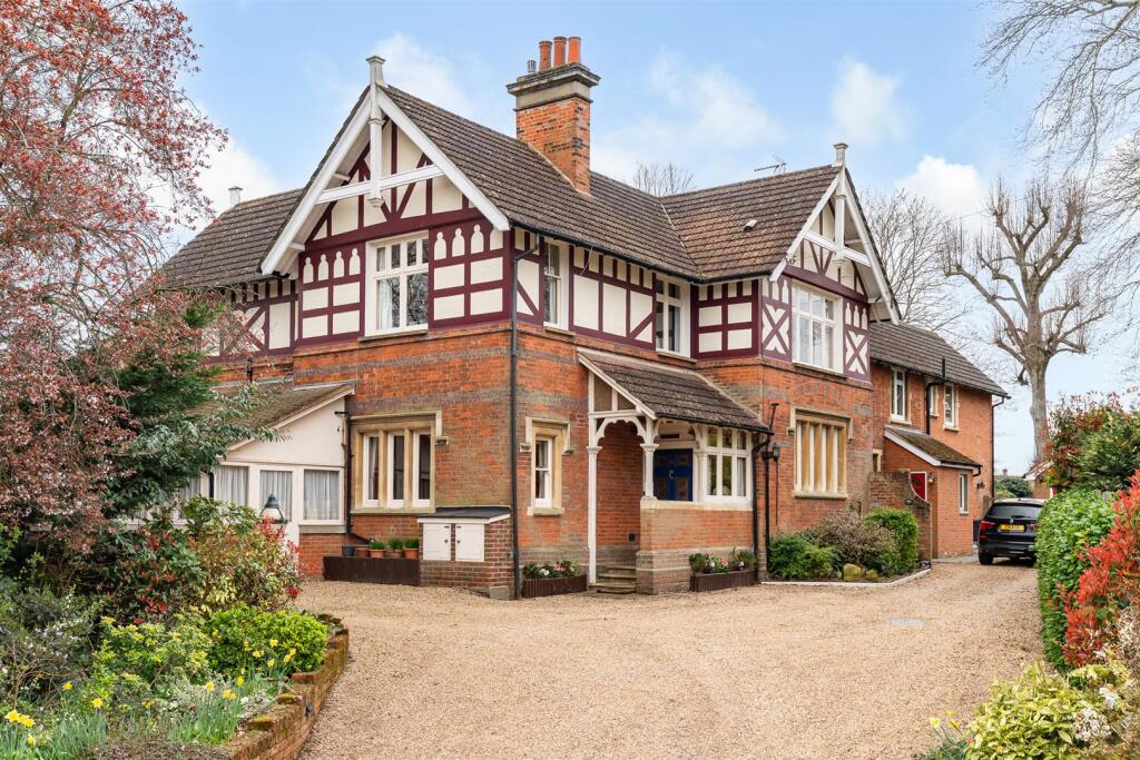 Main image of property: Queens Hill House, Queens Road, Hertford