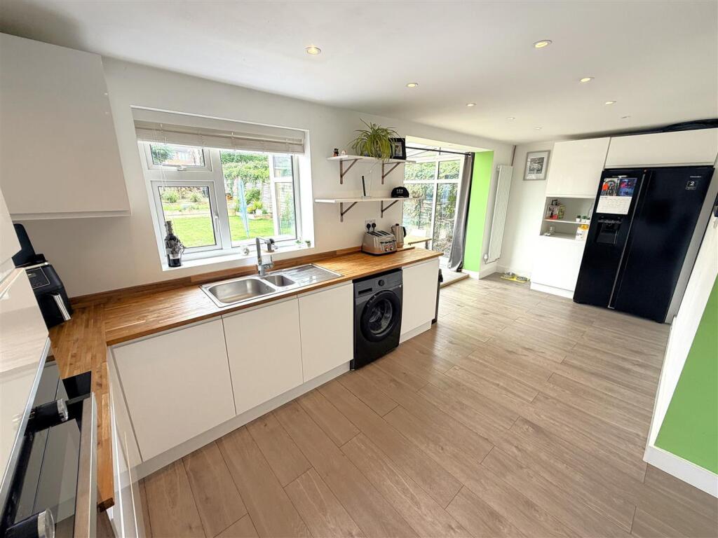 Bognor Road, Corby photo 2