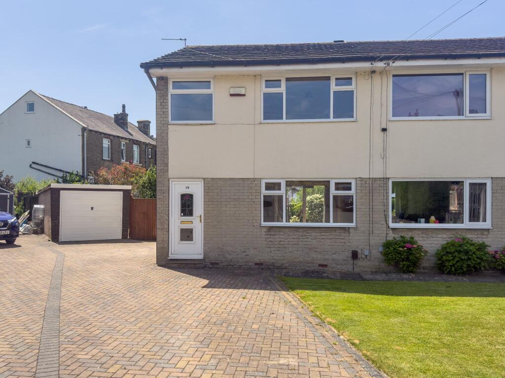 Main image of property: Hawthorn Close, Clifton, HD6 1RG