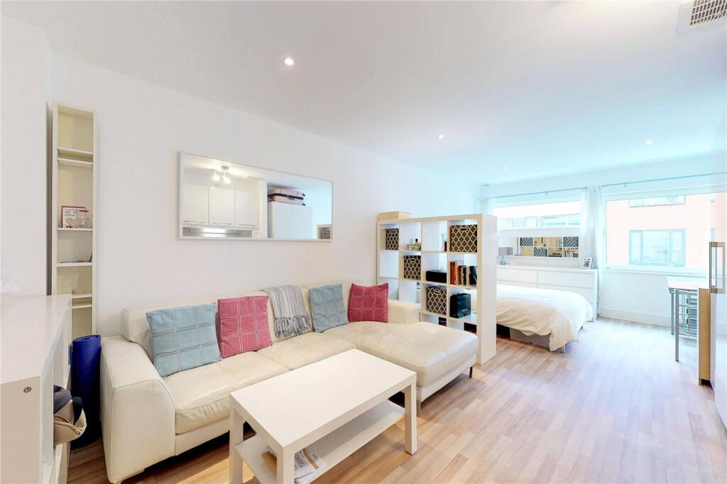 Main image of property: Long Lane, London, SE1