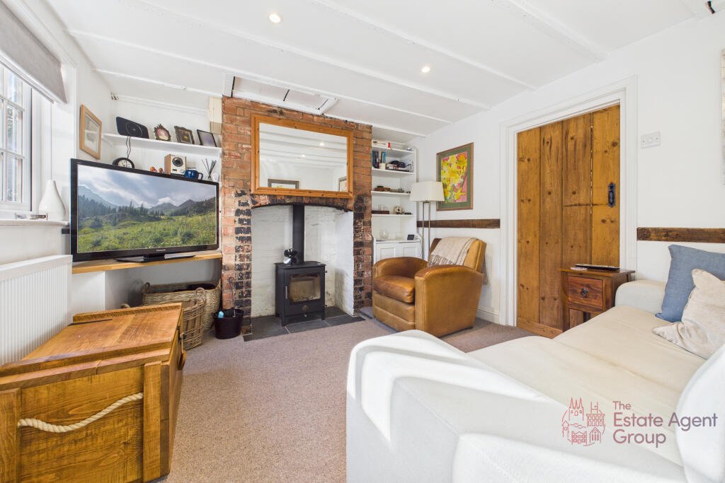 1-bed house on The Cottage, Moreton Morrell, Warwick, Warwickshire, £260,000