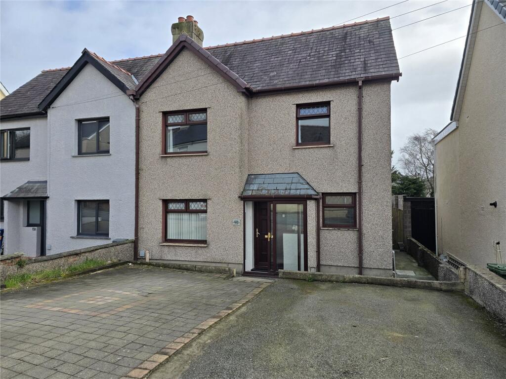 Main image of property: Y Glyn, Caernarfon, Gwynedd, LL55